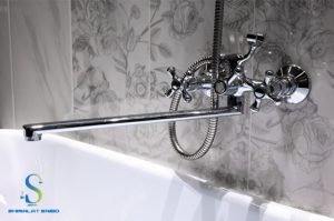 سرویس دوره‌ای شیر دوش حمام